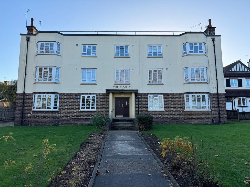 2 bed Apartment for rent in Wood Green. From Wilkinson Bryne