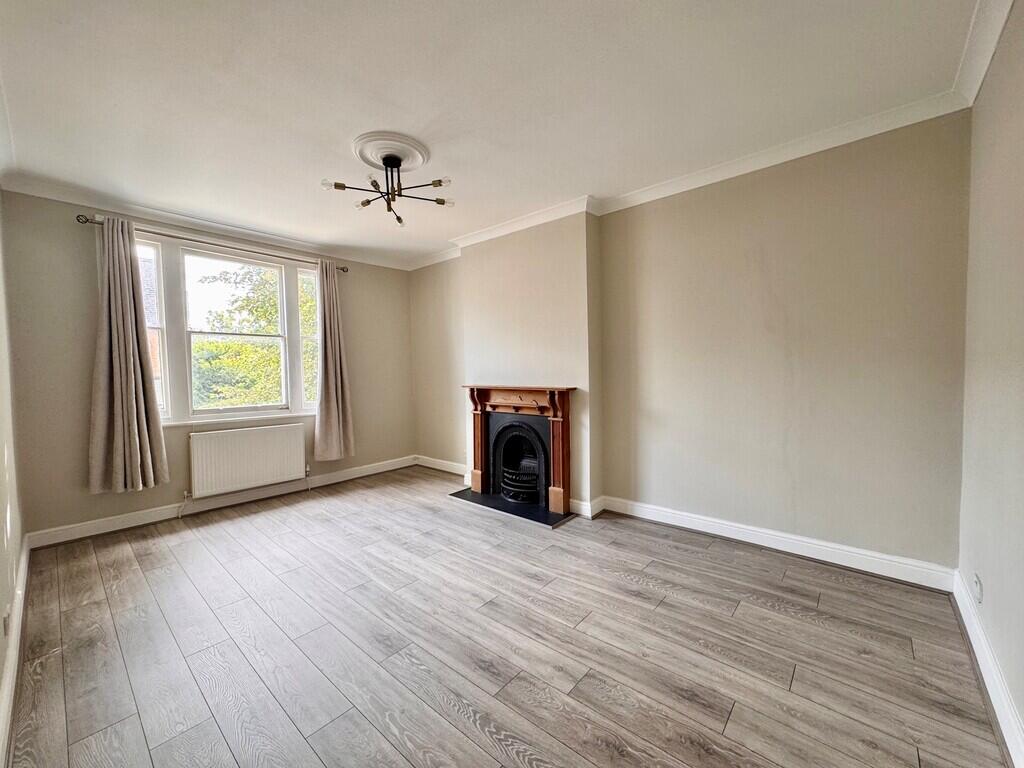 3 bed Apartment for rent in Wood Green. From Wilkinson Bryne
