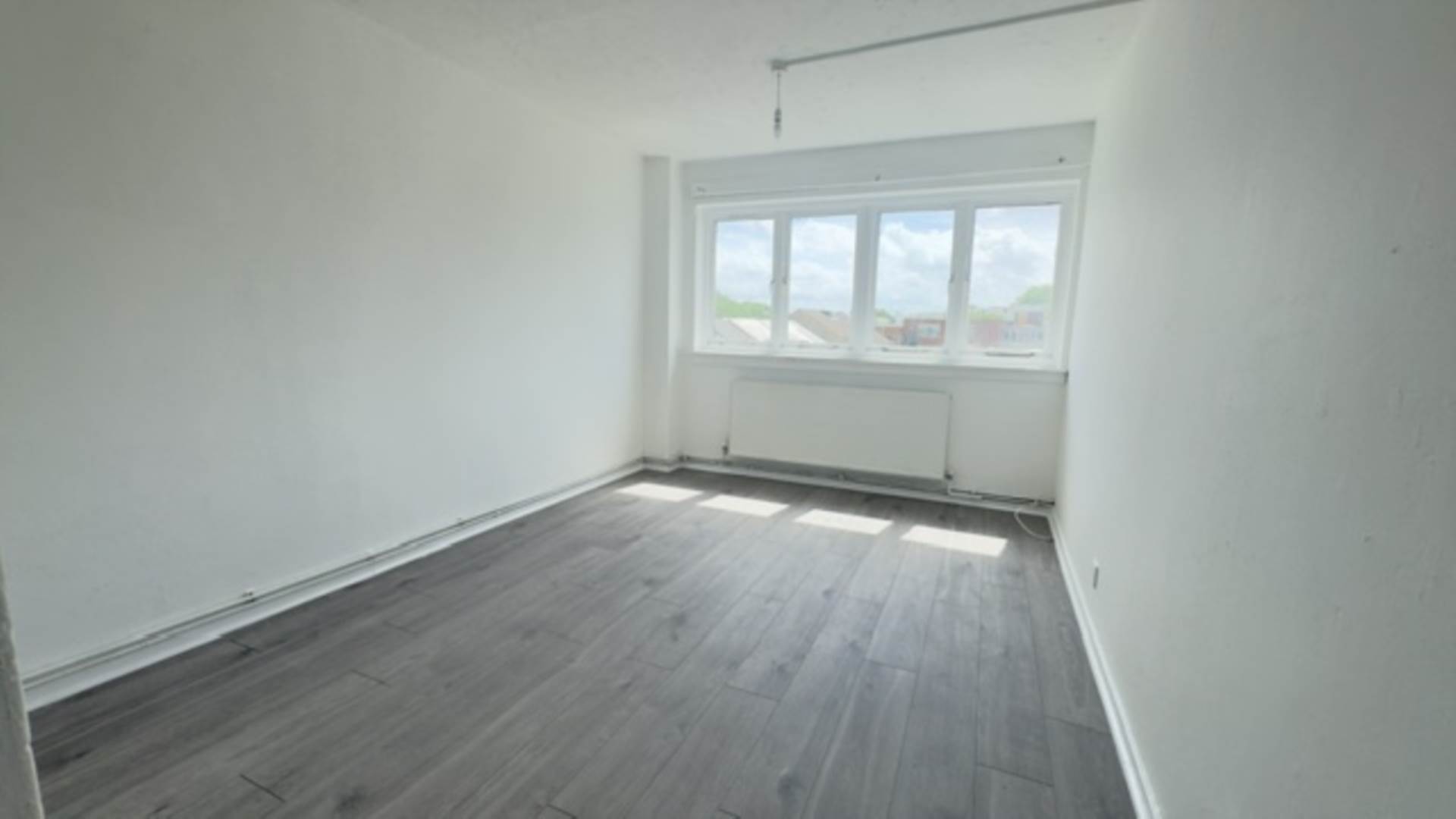3 bed 1st Floor Flat for rent in London. From Abby Homes