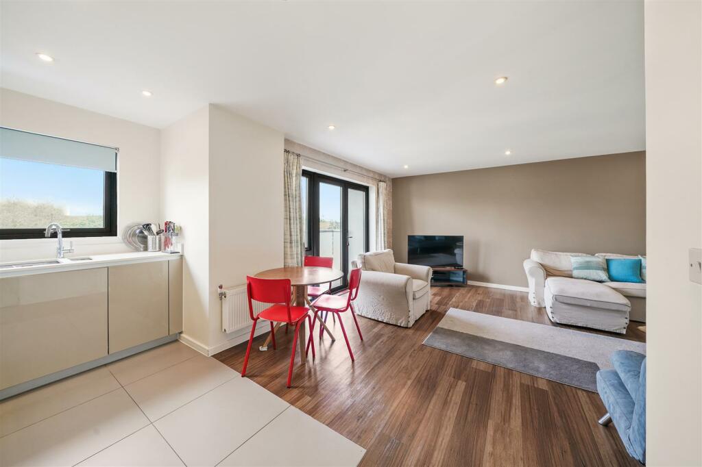1 bed Apartment for rent in Wembley. From Daniels Estate Agents - Sudbury / Wembley