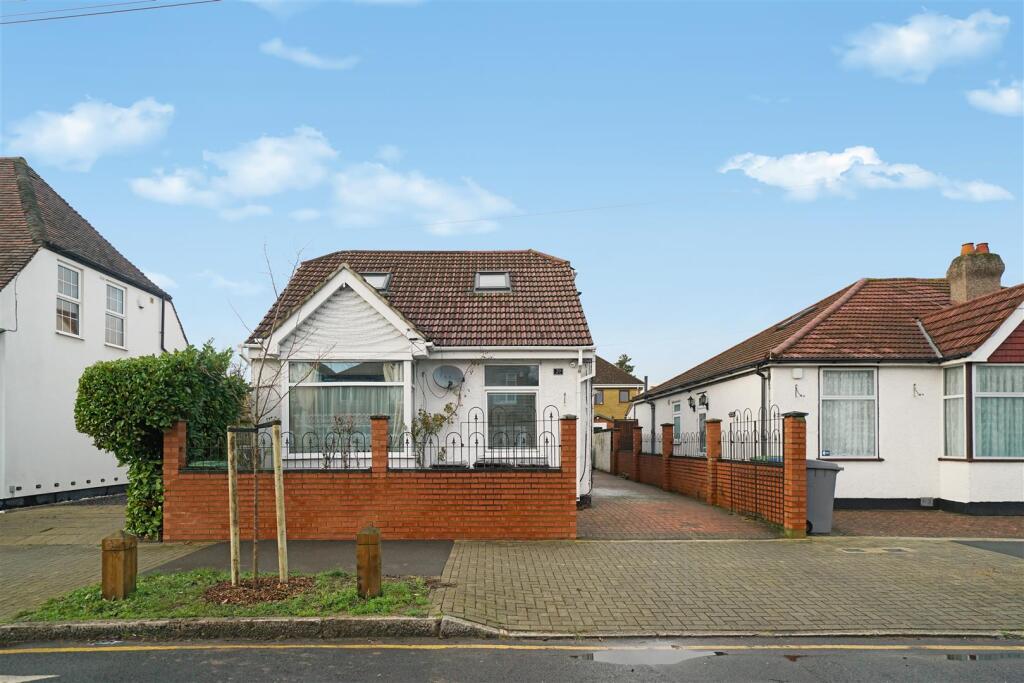 2 bed Annexe for rent in Wembley. From Daniels - North Wembley