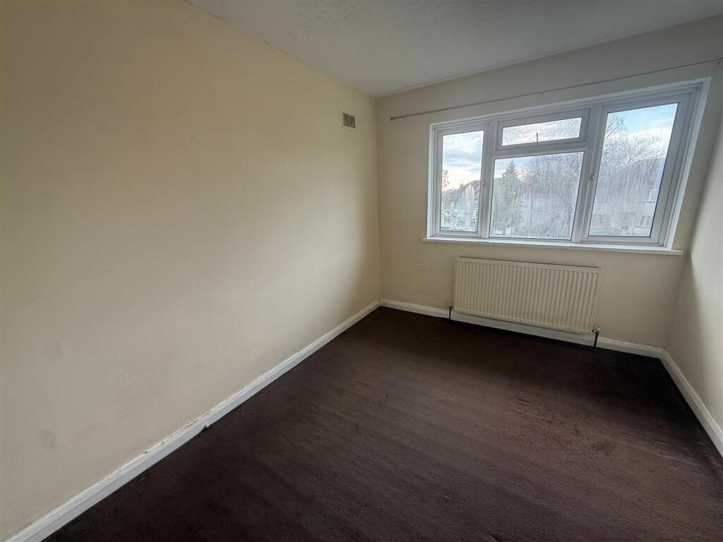 3 bed 1st Floor Flat for rent in Wembley. From Daniels - North Wembley