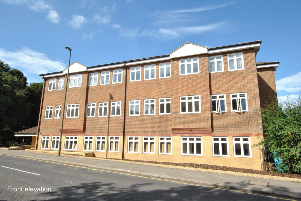 1 bed Apartment for rent in Reigate. From Lewis White - Redhill