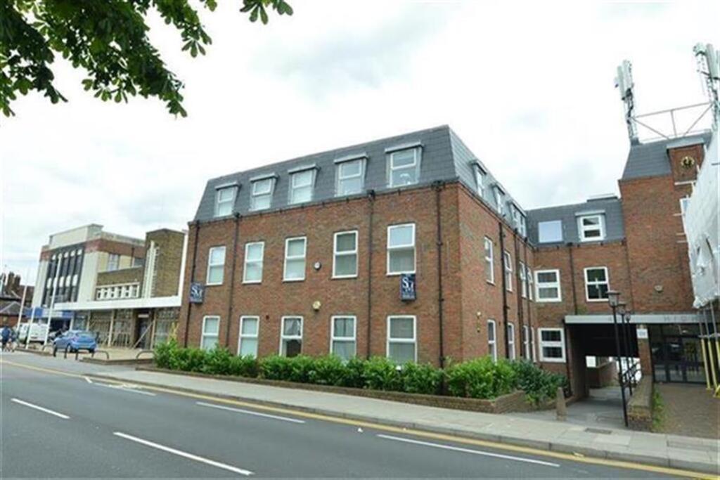 1 bed Apartment for rent in Wanstead. From Spencer Munson Property Services - South Woodford 1 bed Apartment for rent in Wanstead. From Spencer Munson Property Services - South Woodford
