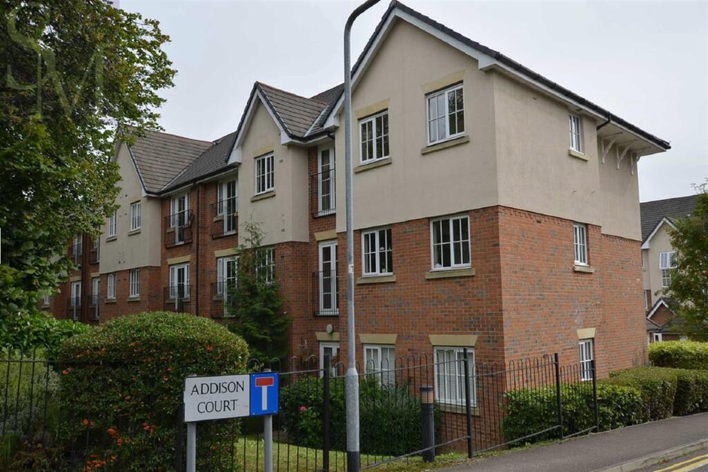 2 bed Apartment for rent in Epping. From Spencer Munson