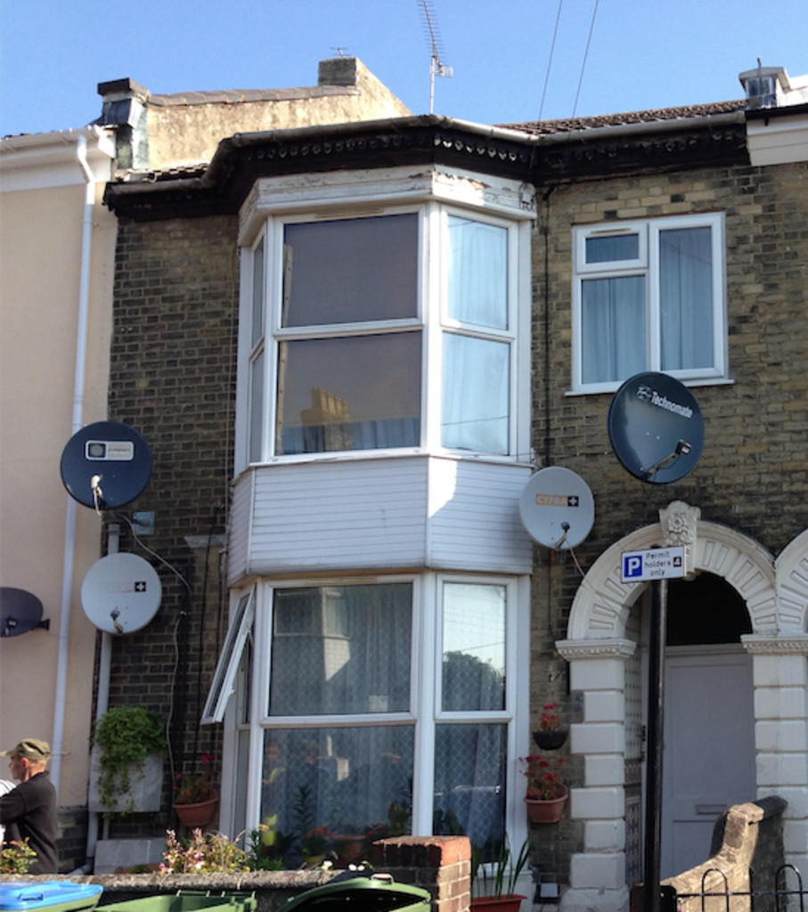 1 bed 1st Floor Flat for rent in Southampton. From Abbotts Langley - Southampton