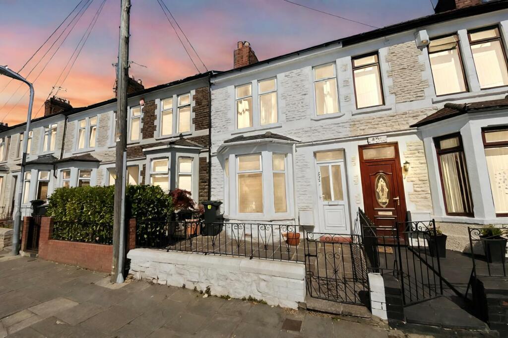 3 bed Mid Terraced House for rent in Cardiff. From Harry Harpers Estate Agents