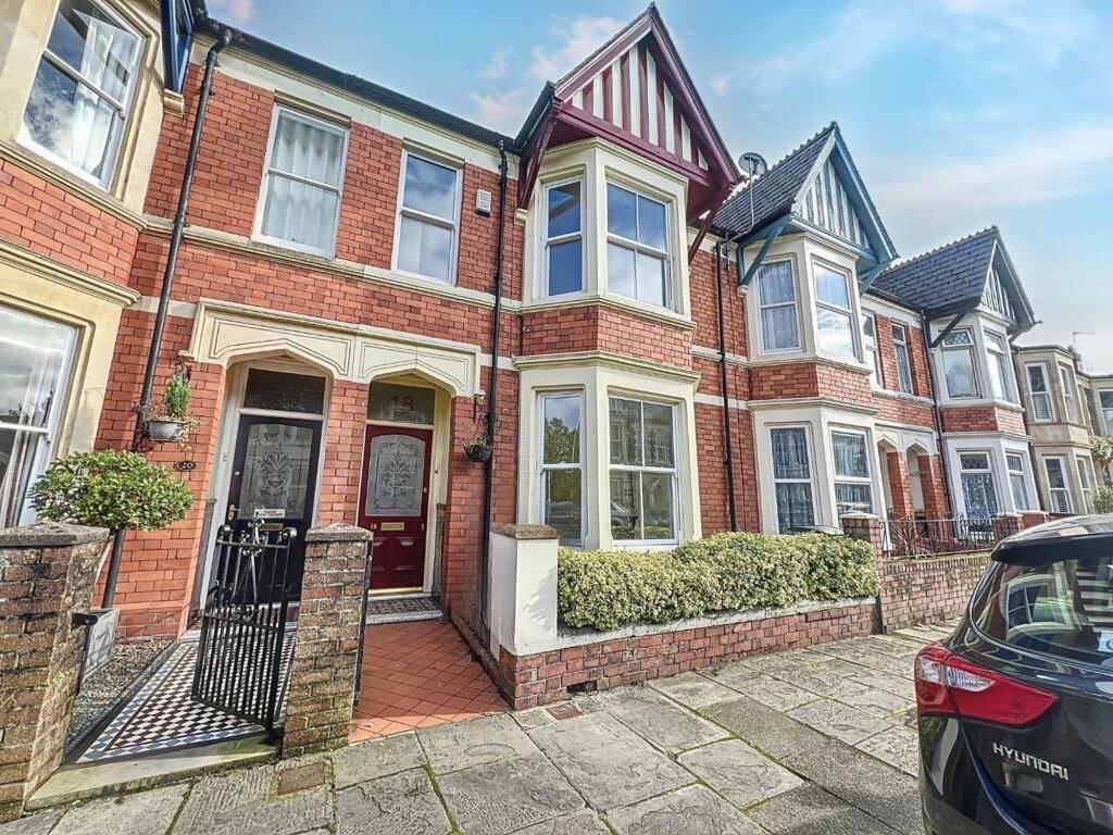 4 bed Mid Terraced House for rent in Cardiff. From Harry Harper Sales & Lettings - Cathays