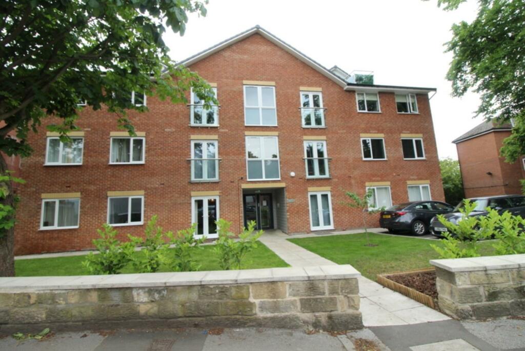 2 bed Flat for rent in Leeds. From Linley & Simpson - Roundhay