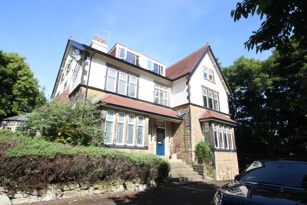 2 bed 1st Floor Flat for rent in Shadwell. From Linley & Simpson - Roundhay