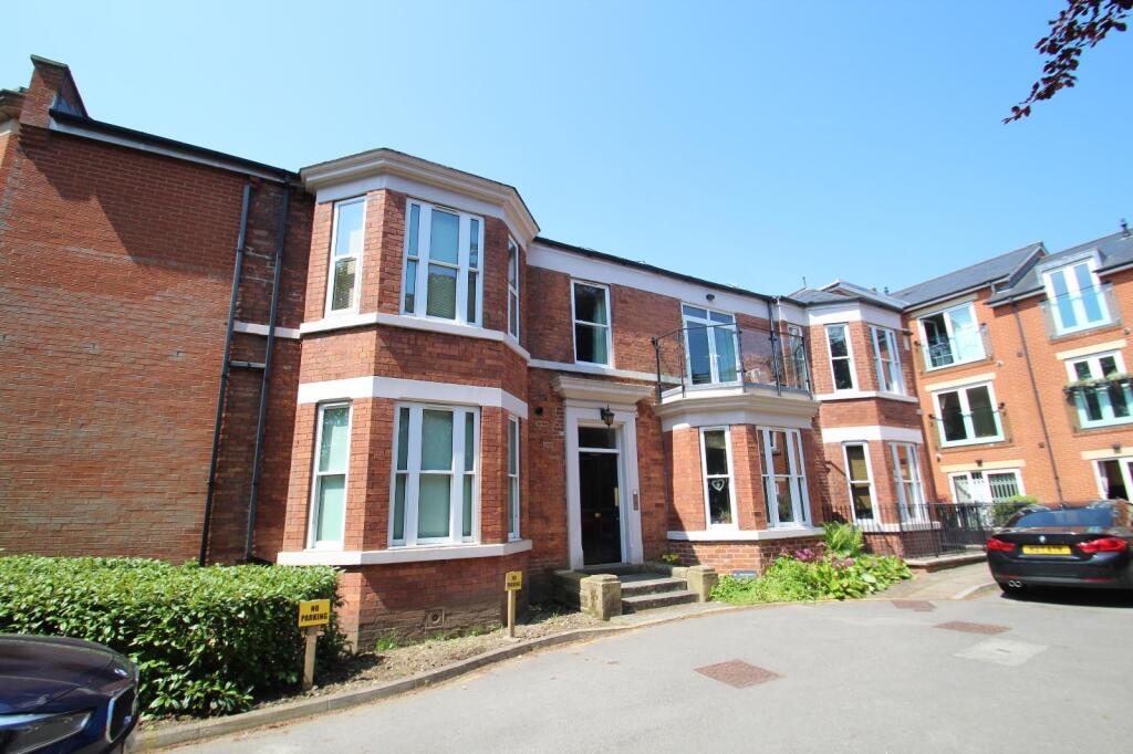 2 bed 1st Floor Flat for rent in Leeds. From Linley & Simpson - Roundhay
