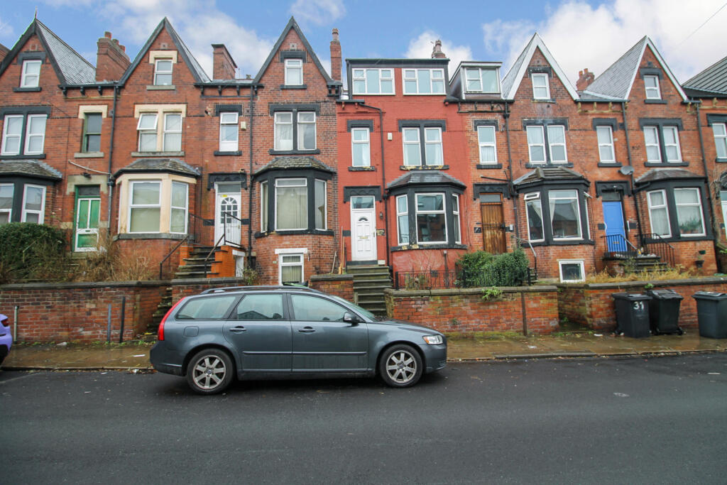 1 bed House Share for rent in Leeds. From Linley & Simpson - Roundhay