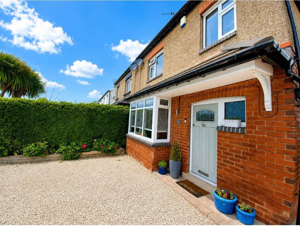 3 bed Semi Detached for rent in Scholes. From Linley & Simpson - Roundhay