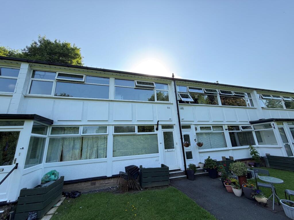 2 bed 1st Floor Flat for rent in Leeds. From Linley & Simpson - Roundhay 2 bed 1st Floor Flat for rent in Leeds. From Linley & Simpson - Roundhay