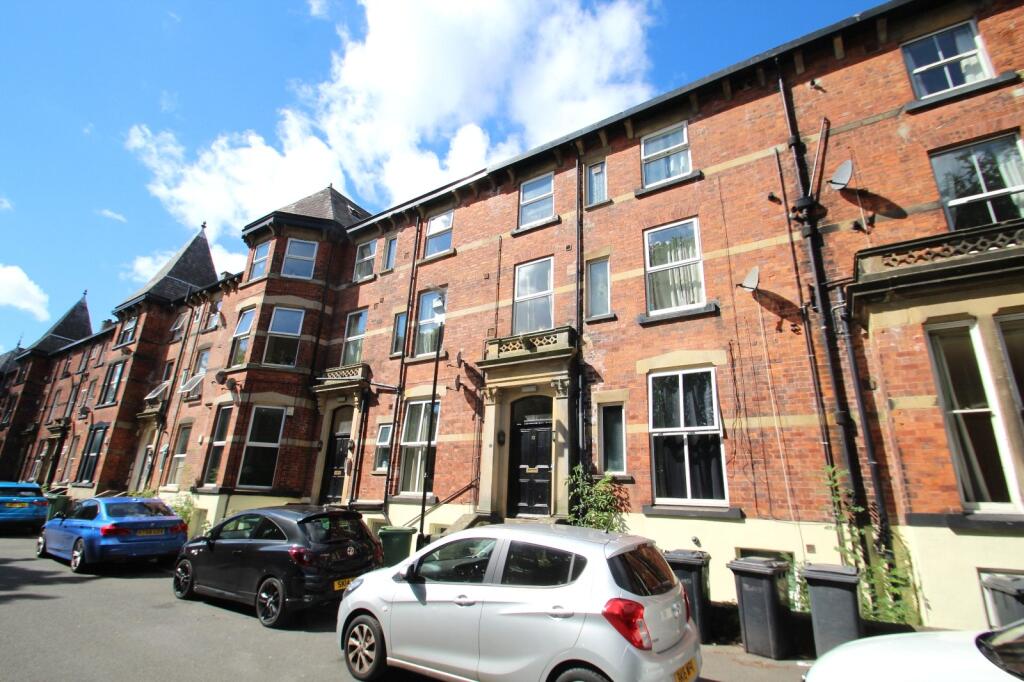 1 bed 1st Floor Flat for rent in Leeds. From Linley & Simpson - Roundhay
