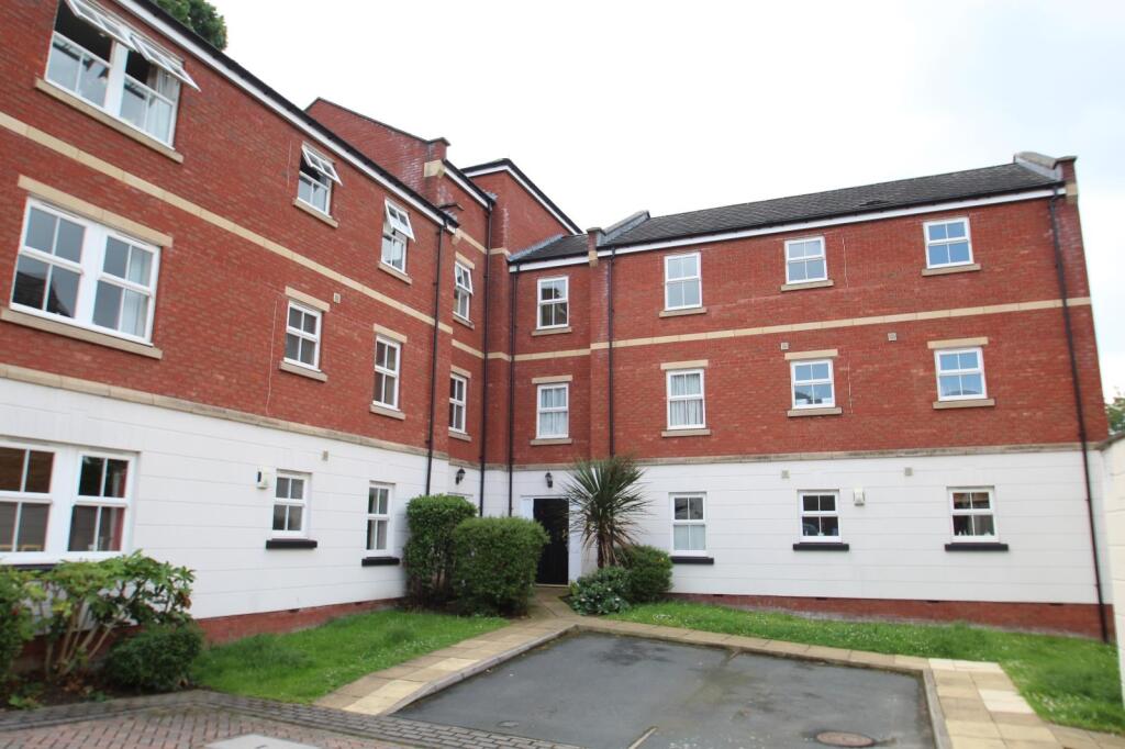2 bed 1st Floor Flat for rent in Leeds. From Linley & Simpson - Roundhay