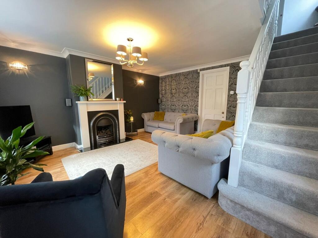 3 bed Semi Detached for rent in Leeds. From Linley & Simpson - Roundhay