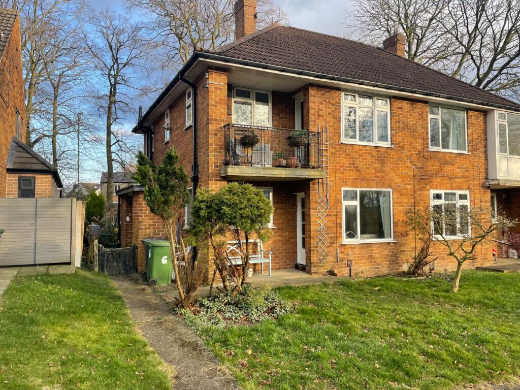 1 bed 1st Floor Flat for rent in Shadwell. From Linley & Simpson - Roundhay