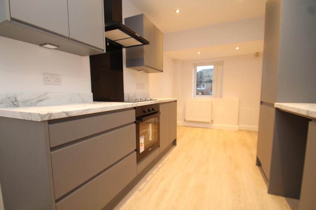 3 bed Mid Terraced House for rent in Leeds. From Linley & Simpson - Roundhay 3 bed Mid Terraced House for rent in Leeds. From Linley & Simpson - Roundhay