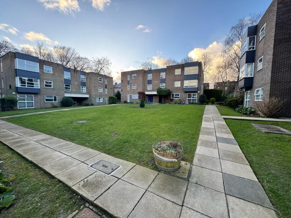 2 bed 1st Floor Flat for rent in Leeds. From Linley & Simpson - Roundhay 2 bed 1st Floor Flat for rent in Leeds. From Linley & Simpson - Roundhay