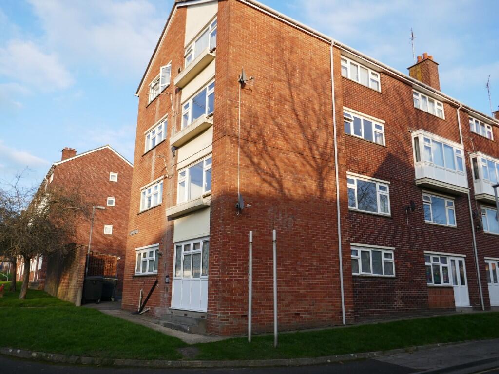 1 bed 1st Floor Flat for rent in Yeovil. From Edwards - Yeovil