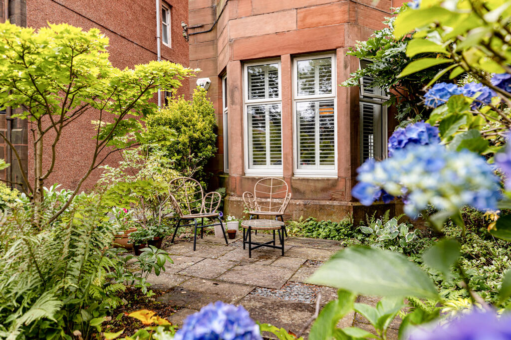 2 bed Apartment for rent in Glasgow. From Rettie - Glasgow City