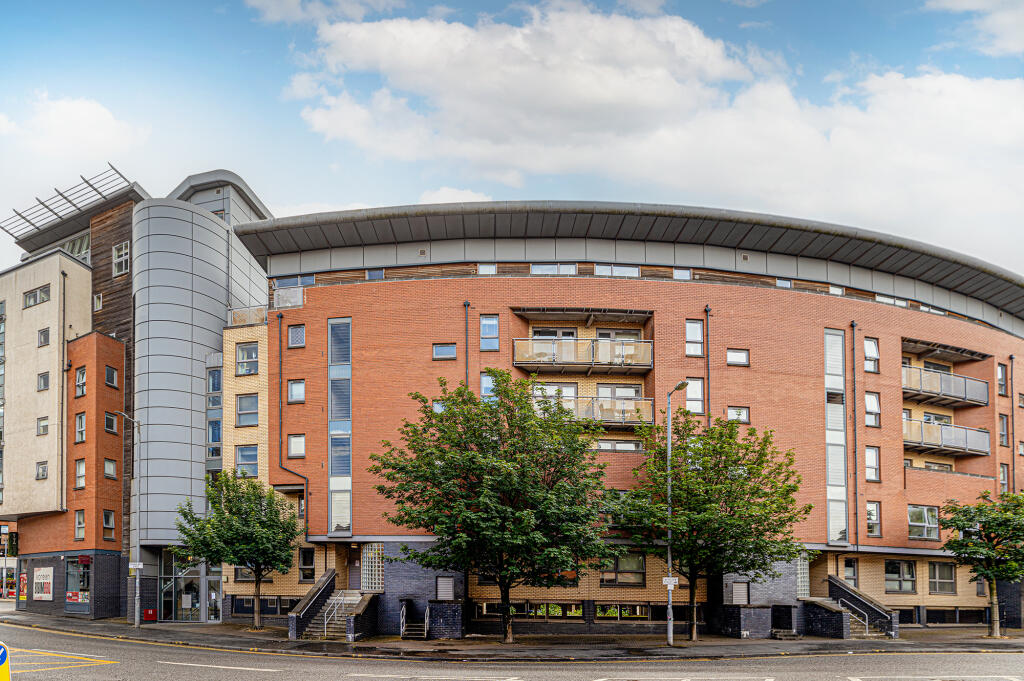 2 bed Apartment for rent in Glasgow. From Rettie - Glasgow City