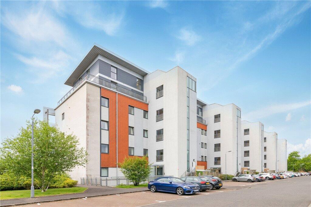 3 bed Penthouse for rent in Bearsden. From Rettie - Glasgow City 3 bed Penthouse for rent in Bearsden. From Rettie - Glasgow City