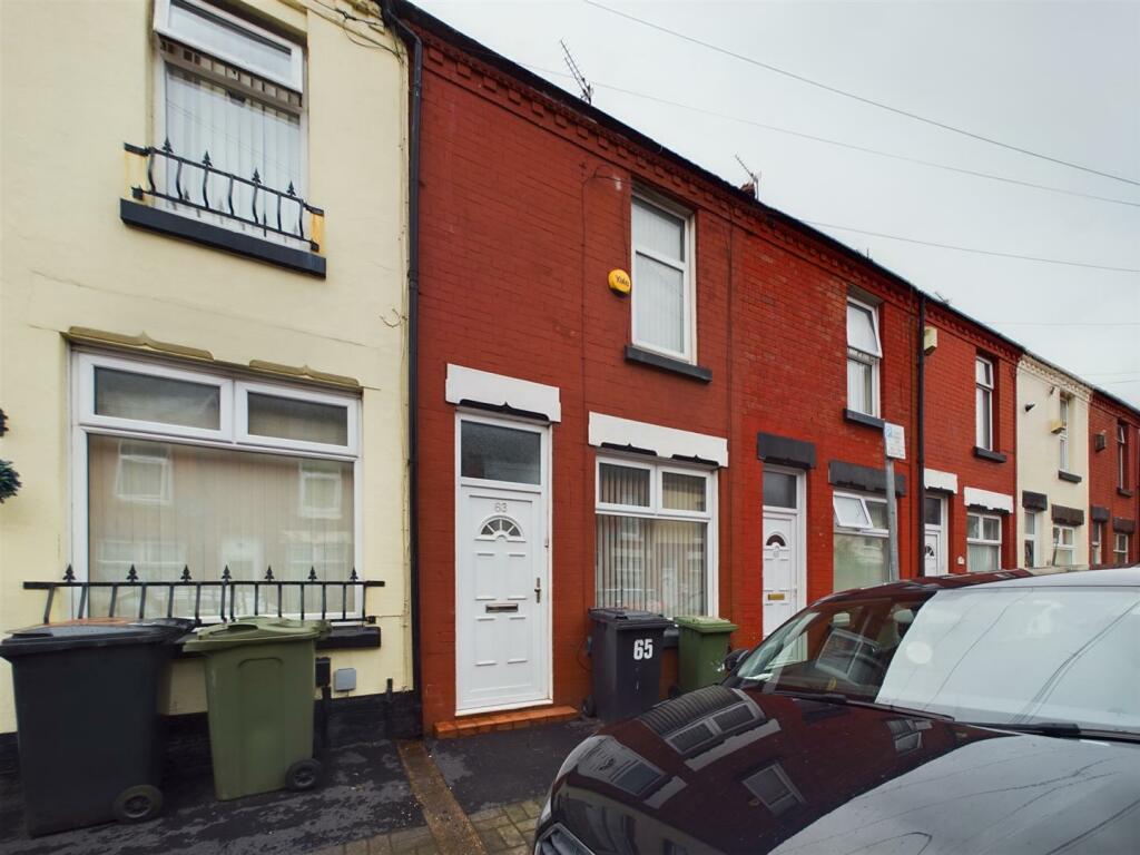 2 bed Mid Terraced House for rent in Wallasey. From Bakewell and Horner