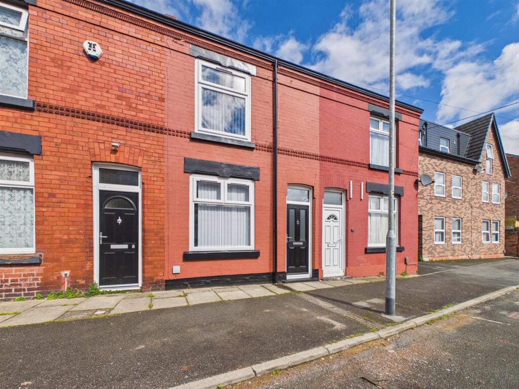 2 bed Mid Terraced House for rent in Birkenhead. From Bakewell and Horner - Wallasey 2 bed Mid Terraced House for rent in Birkenhead. From Bakewell and Horner - Wallasey
