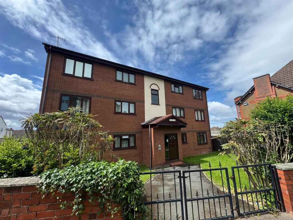 2 bed 1st Floor Flat for rent in Wallasey. From Bakewell and Horner - Wallasey