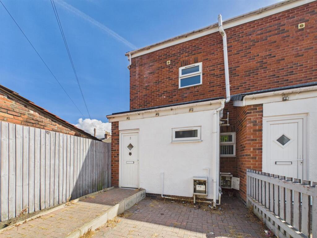 2 bed Mid Terraced House for rent in Wallasey. From Bakewell and Horner - Wallasey 2 bed Mid Terraced House for rent in Wallasey. From Bakewell and Horner - Wallasey