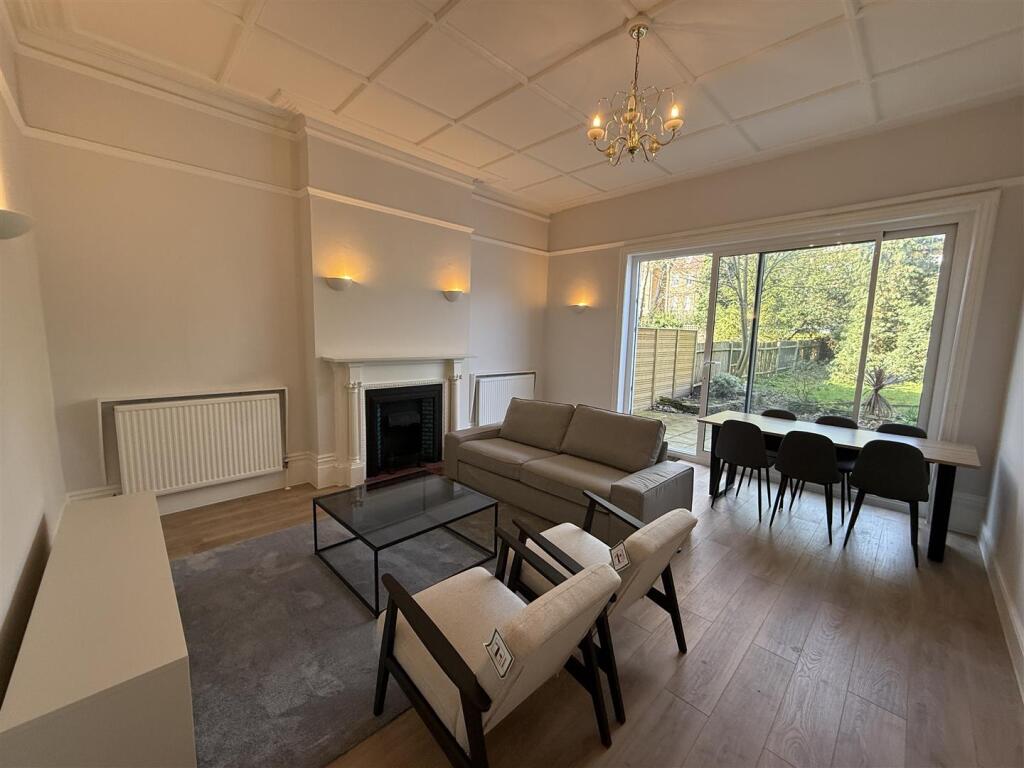 3 bed 1st Floor Flat for rent in Hampstead. From RHW Estates - Swiss Cottage