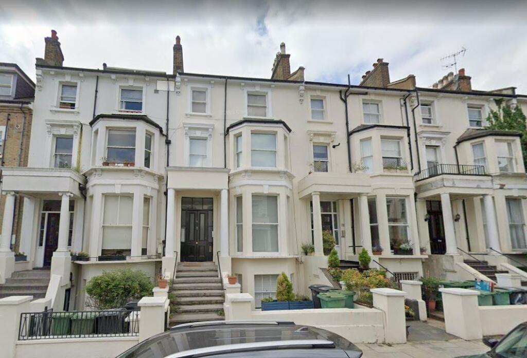 2 bed 1st Floor Flat for rent in Hampstead. From RHW Estates - Swiss Cottage