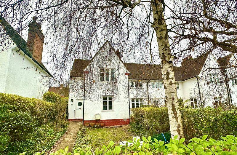 2 bed Cottage for rent in Finchley. From Litchfields - NW11