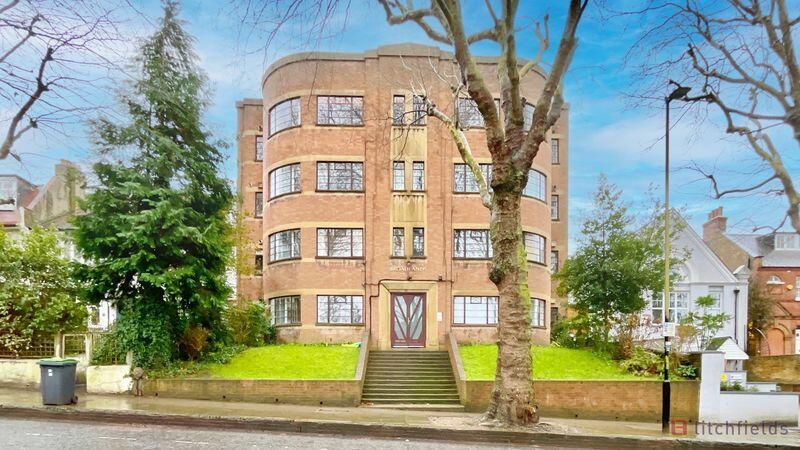1 bed 1st Floor Flat for rent in Hornsey. From Litchfields - NW11