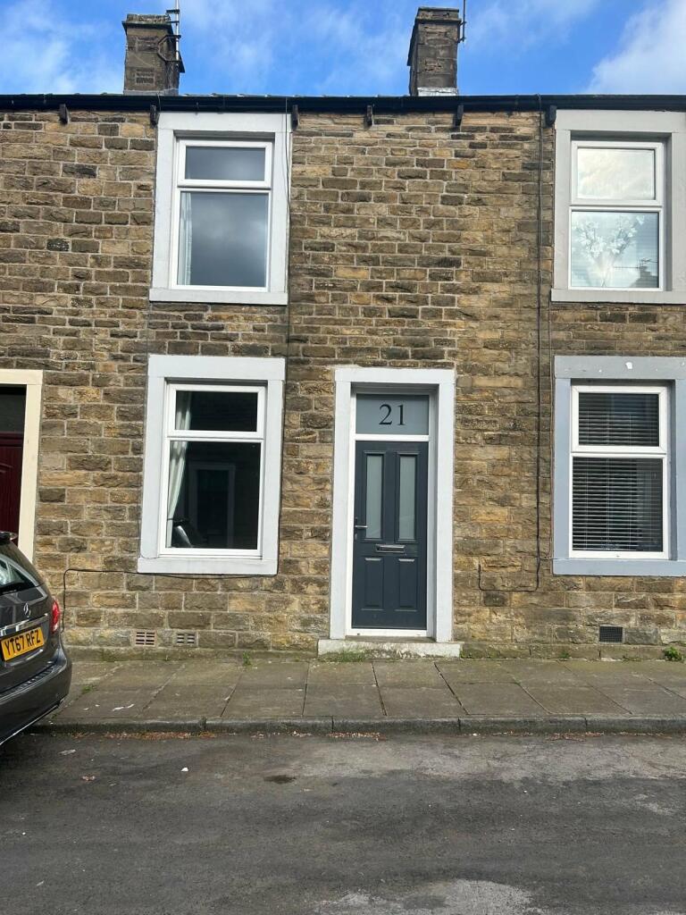 2 bed Mid Terraced House for rent in Sough. From Linley & Simpson - Ilkley 