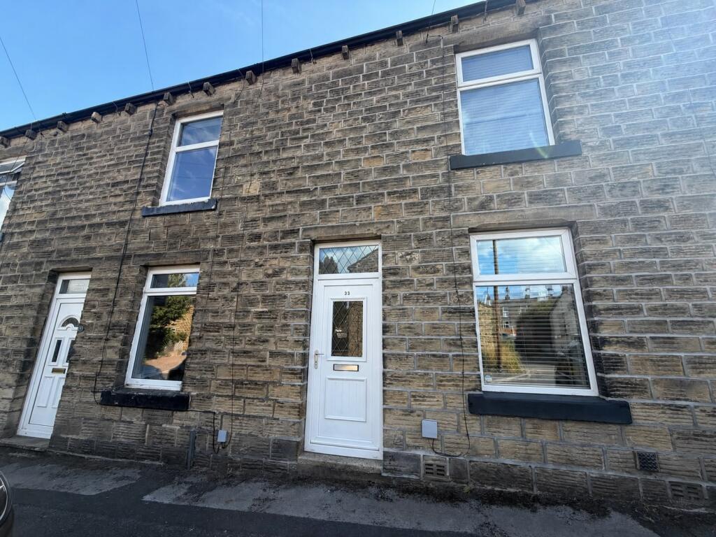 2 bed Mid Terraced House for rent in Silsden. From Linley & Simpson - Ilkley 2 bed Mid Terraced House for rent in Silsden. From Linley & Simpson - Ilkley