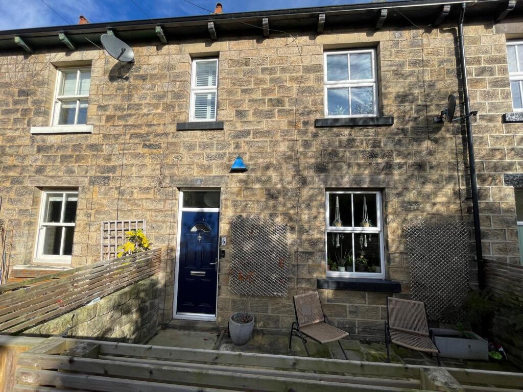 4 bed Mid Terraced House for rent in Burley Woodhead. From Linley & Simpson - Ilkley 4 bed Mid Terraced House for rent in Burley Woodhead. From Linley & Simpson - Ilkley