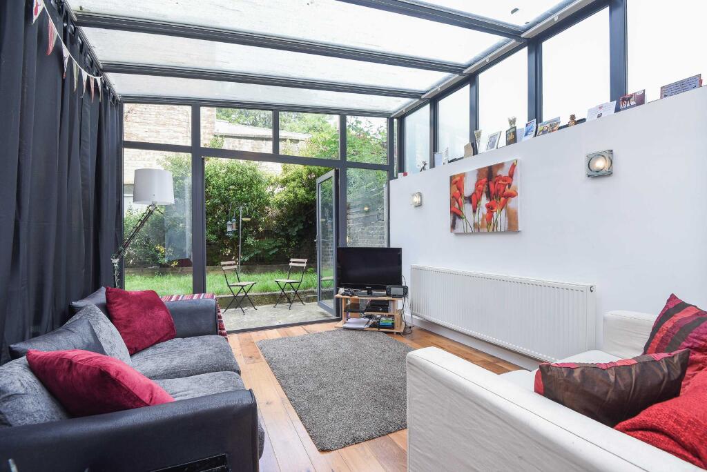 2 bed Apartment for rent in London. From Dutch & Dutch - West Hampstead
