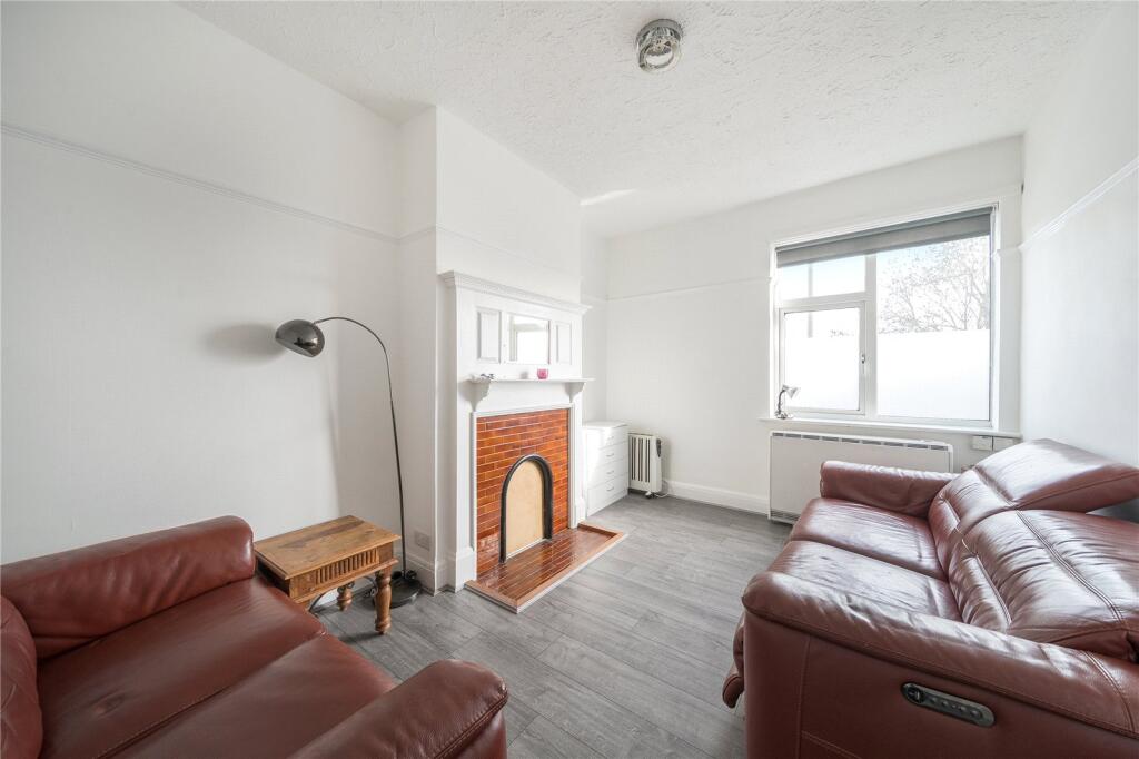2 bed Apartment for rent in London. From Dutch & Dutch - West Hampstead