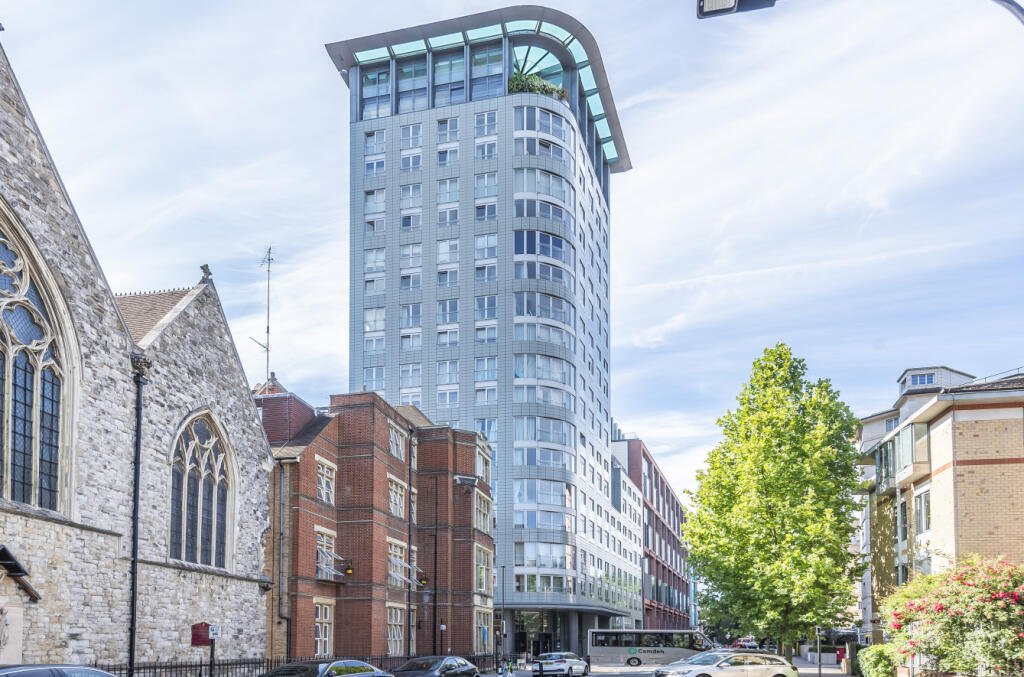 1 bed Apartment for rent in London. From Dutch & Dutch - West Hampstead