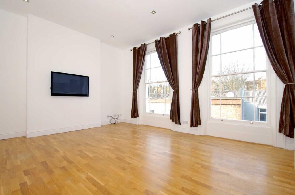 4 bed Apartment for rent in Hampstead. From Dutch & Dutch - West Hampstead