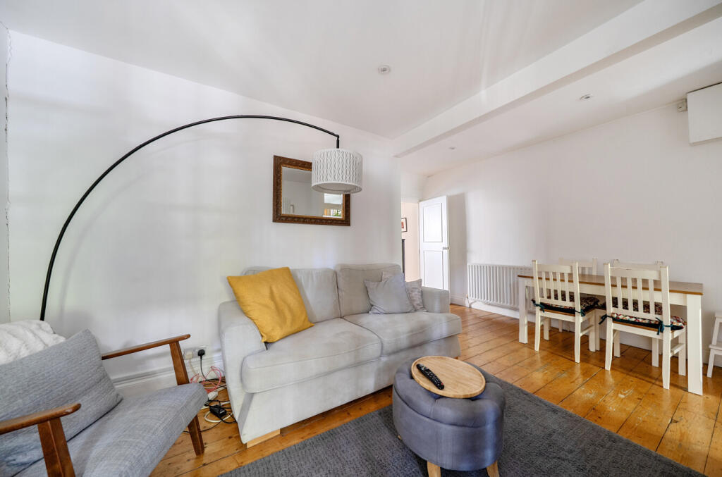 2 bed Apartment for rent in London. From Dutch & Dutch - West Hampstead