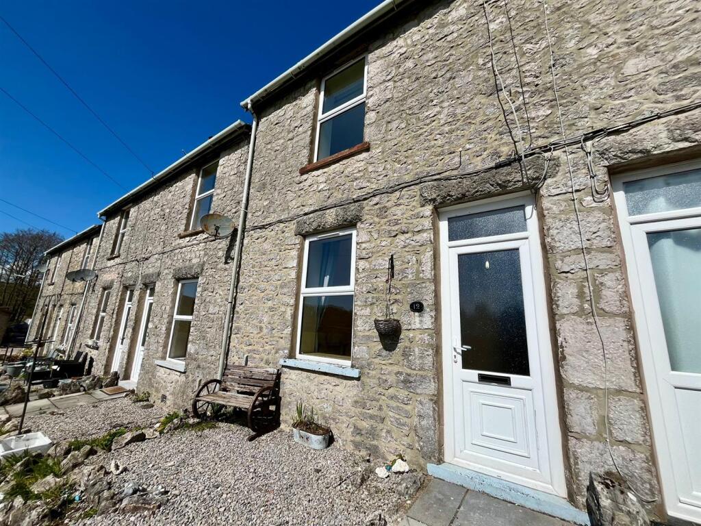 2 bed Mid Terraced House for rent in The Row. From GF Property Sales and Lettings - Morecambe