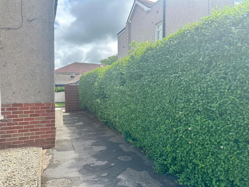 2 bed Apartment for rent in Morecambe. From GF Property Sales and Lettings - Morecambe