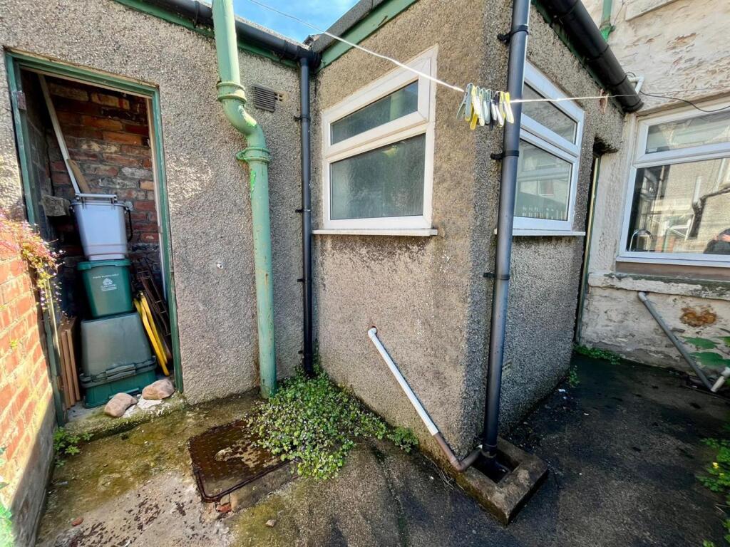 2 bed Mid Terraced House for rent in Lancaster. From GF Property Sales and Lettings - Morecambe