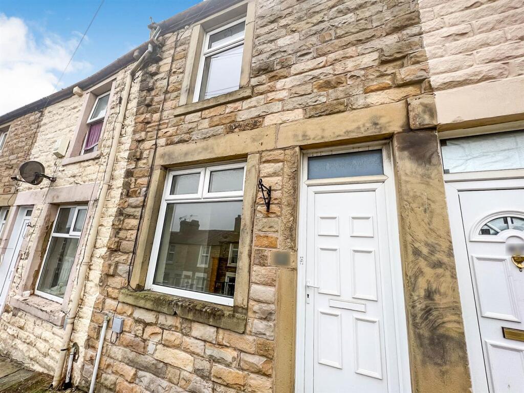 2 bed Mid Terraced House for rent in Lancaster. From GF Property Sales and Lettings - Morecambe 2 bed Mid Terraced House for rent in Lancaster. From GF Property Sales and Lettings - Morecambe