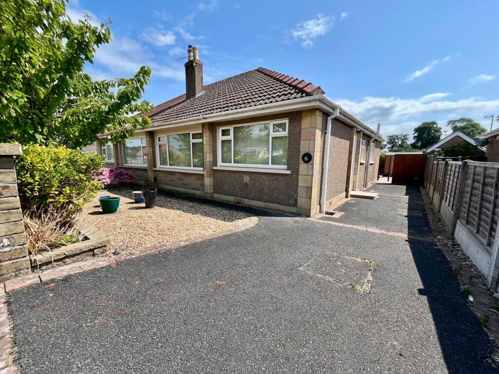 2 bed Bungalow for rent in Morecambe. From GF Property Sales and Lettings - Morecambe