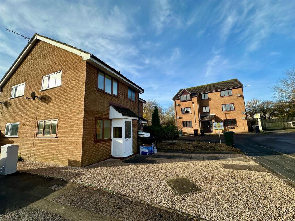 1 bed End of Terrace for rent in Morecambe. From GF Property Sales and Lettings - Morecambe